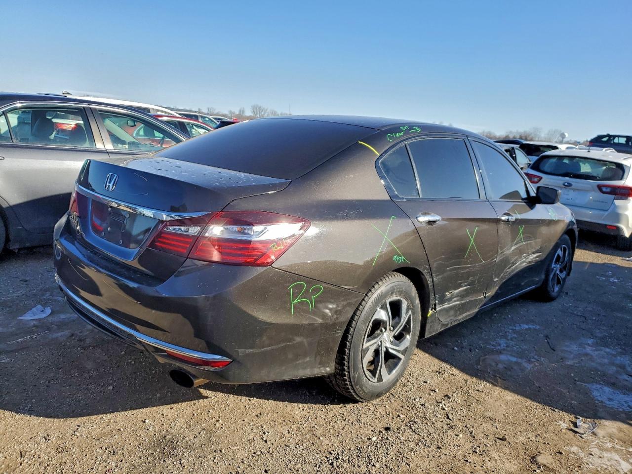 2016 HONDA ACCORD LX photo 5