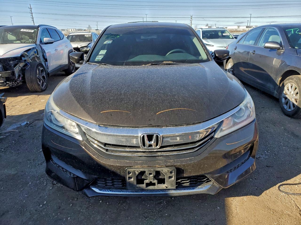 2016 HONDA ACCORD LX photo 9