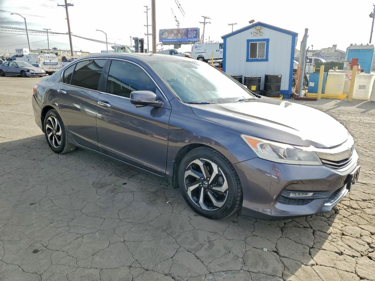 2016 HONDA ACCORD EXL photo 4