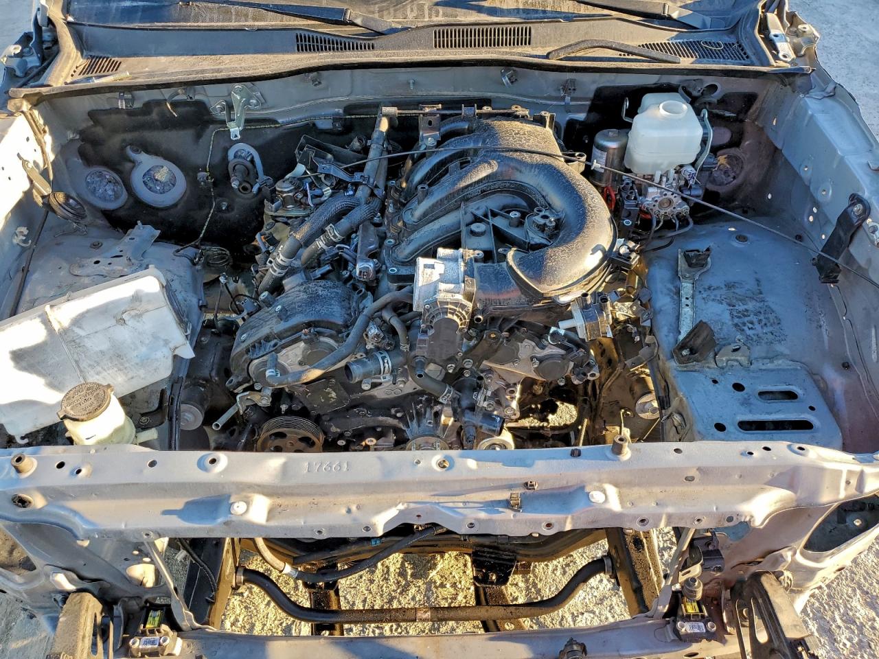 2019 TOYOTA TACOMA photo 31