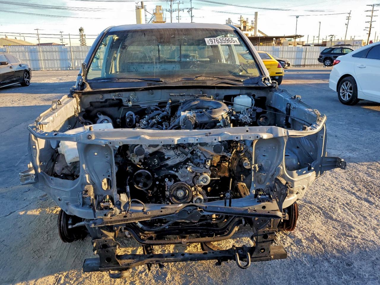 2019 TOYOTA TACOMA photo 13