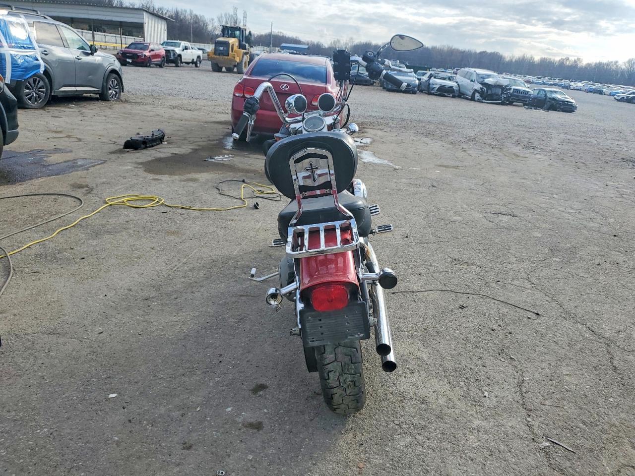 2004 HARLEY-DAVIDSON FXST photo 4