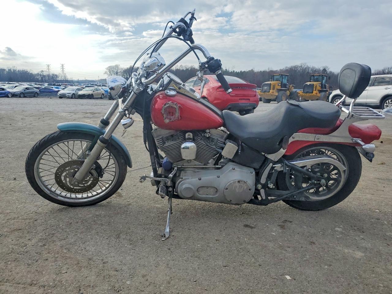 2004 HARLEY-DAVIDSON FXST photo 3