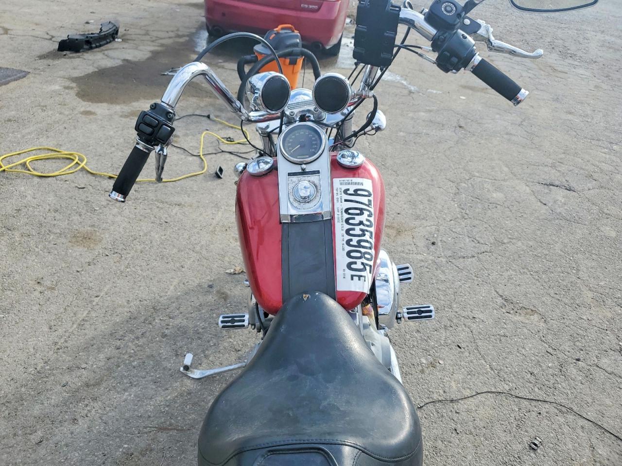2004 HARLEY-DAVIDSON FXST photo 6