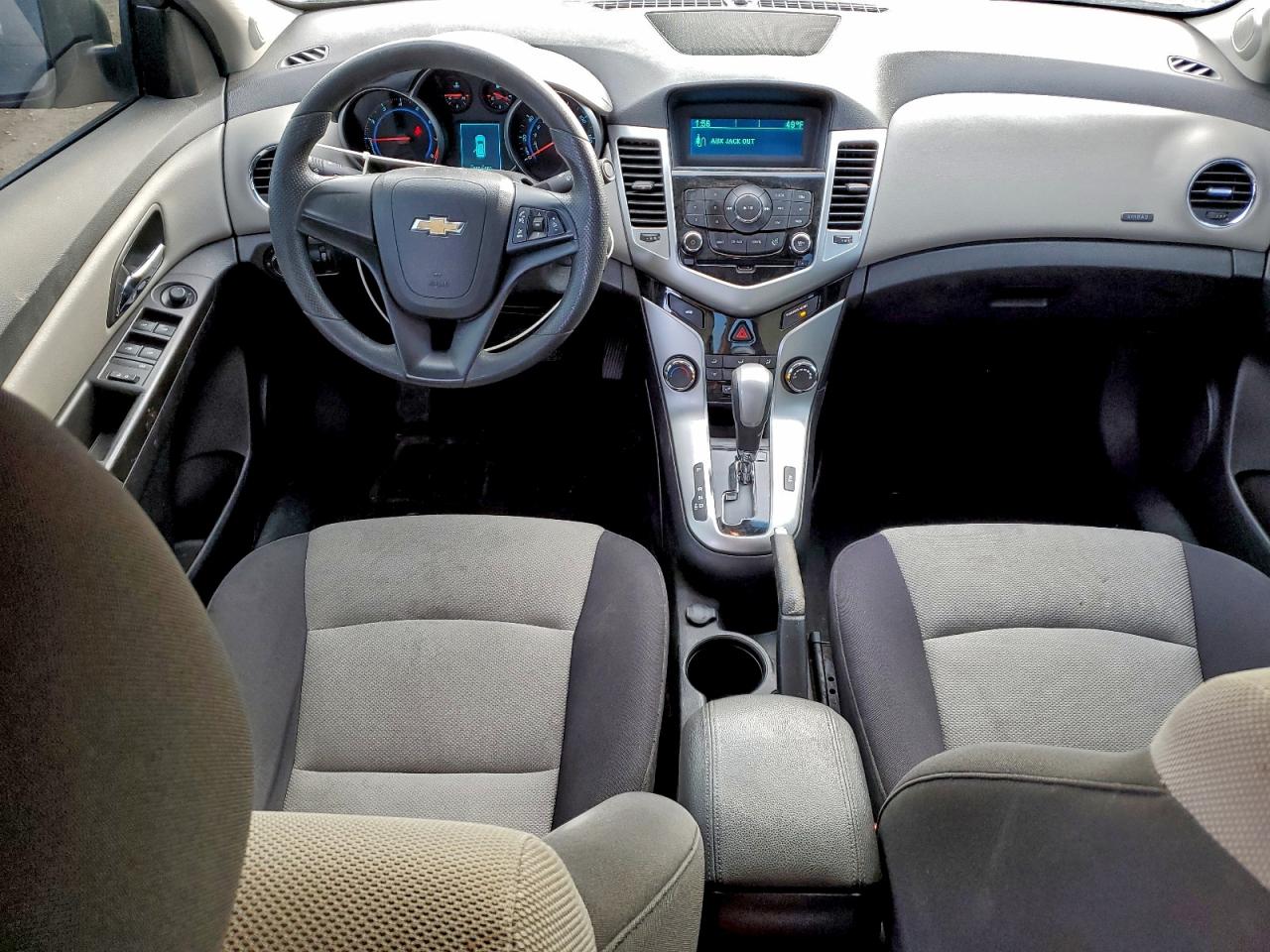 2015 CHEVROLET CRUZE LS photo 8