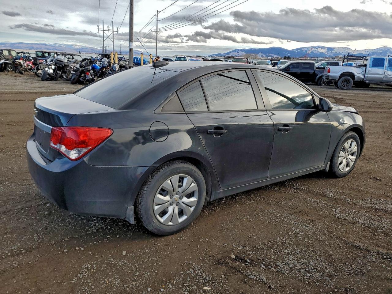 2015 CHEVROLET CRUZE LS photo 3