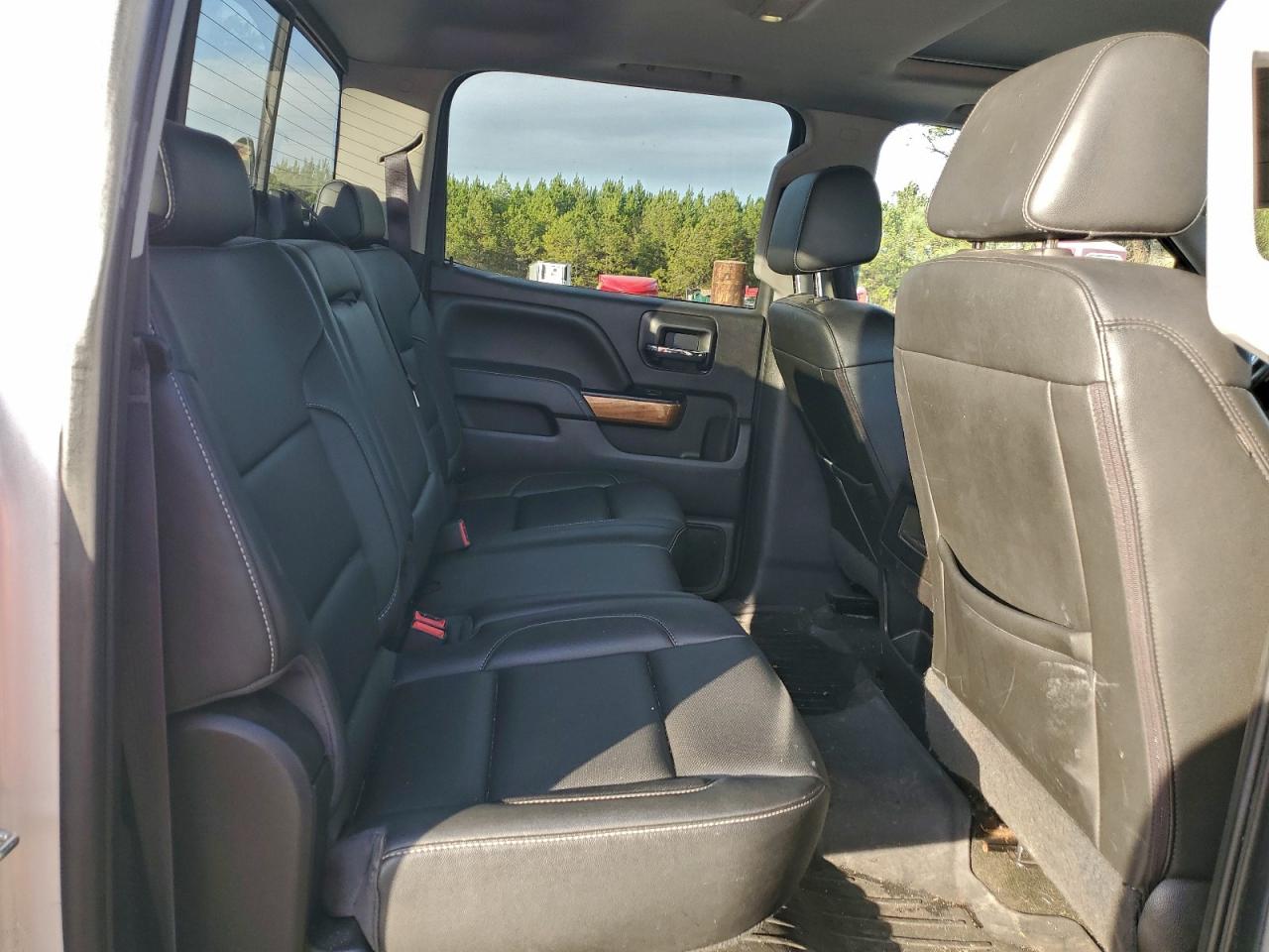 2016 CHEVROLET SILVERADO C1500 LTZ photo 21