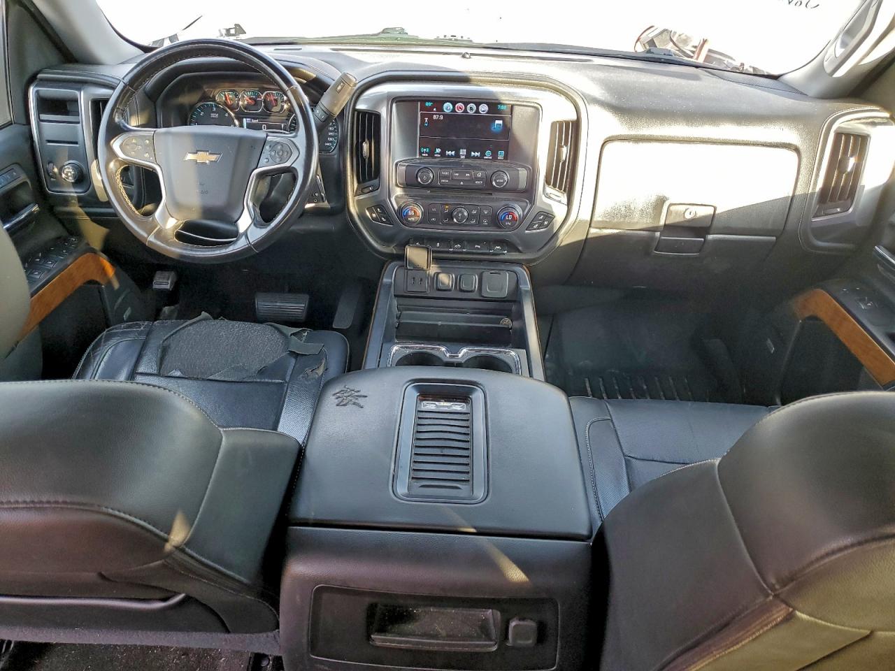 2016 CHEVROLET SILVERADO C1500 LTZ photo 15