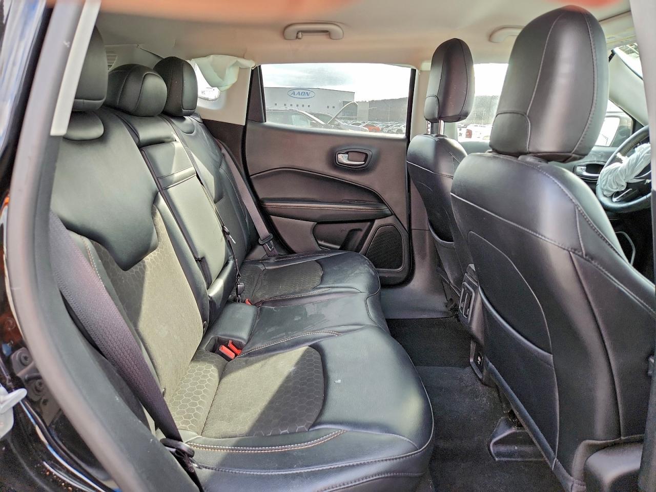 2017 JEEP COMPASS LATITUDE photo 11