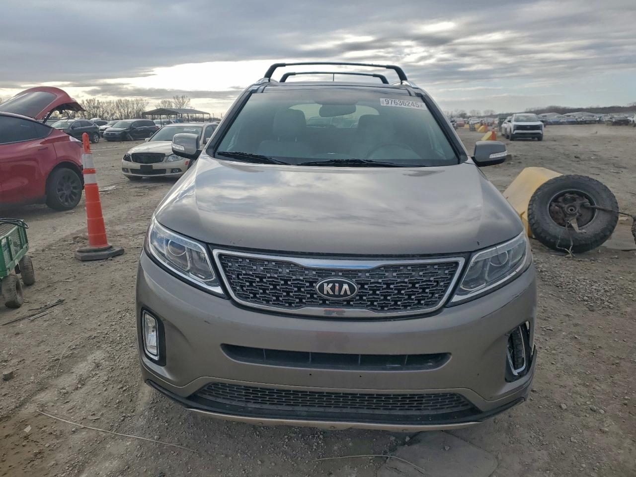 2014 KIA SORENTO SX photo 5