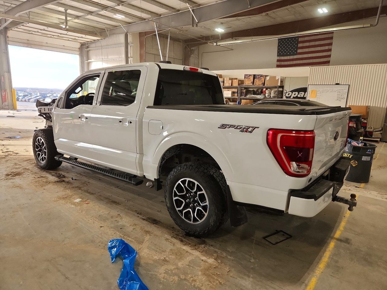 2023 FORD F150 SUPERCREW photo 2