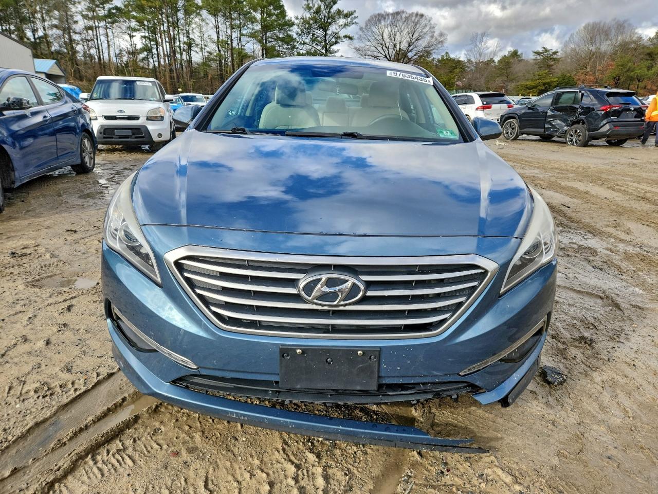 2015 HYUNDAI SONATA SE photo 5