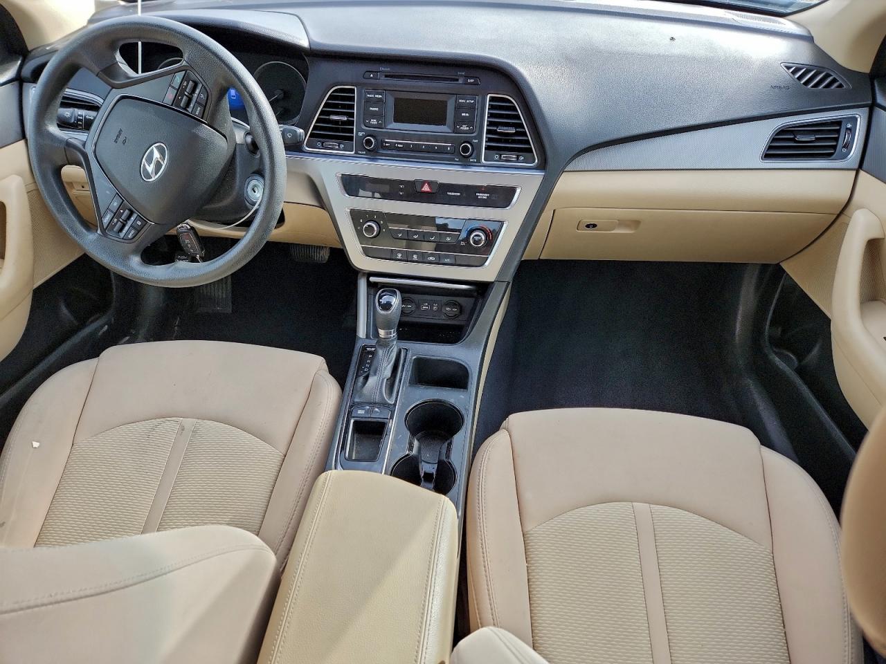 2015 HYUNDAI SONATA SE photo 8