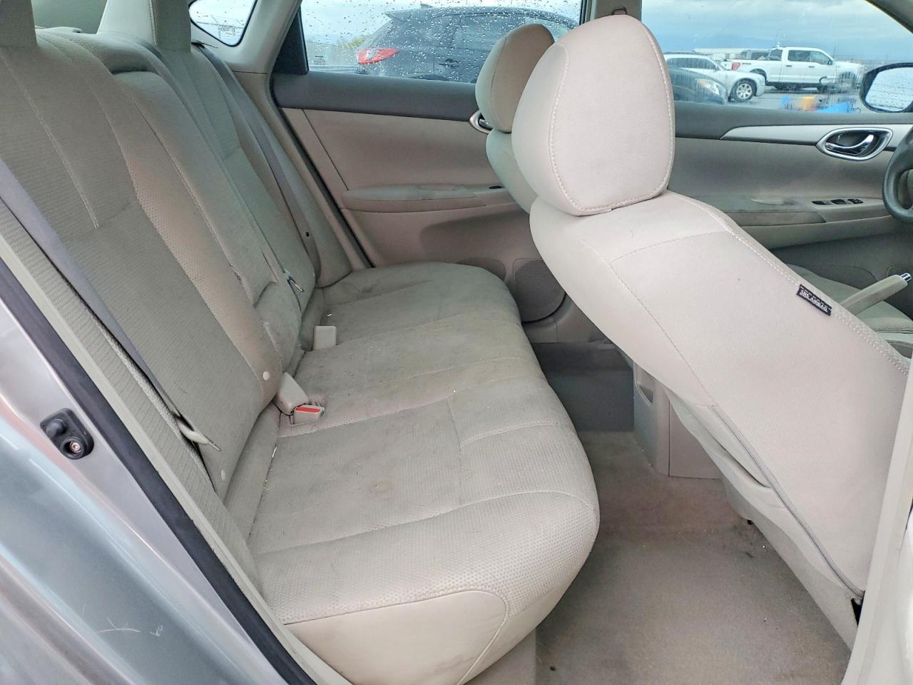 2013 NISSAN SENTRA S photo 10