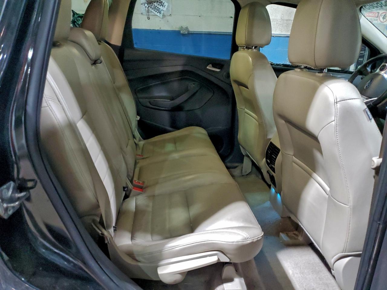 2015 FORD ESCAPE TITANIUM photo 11