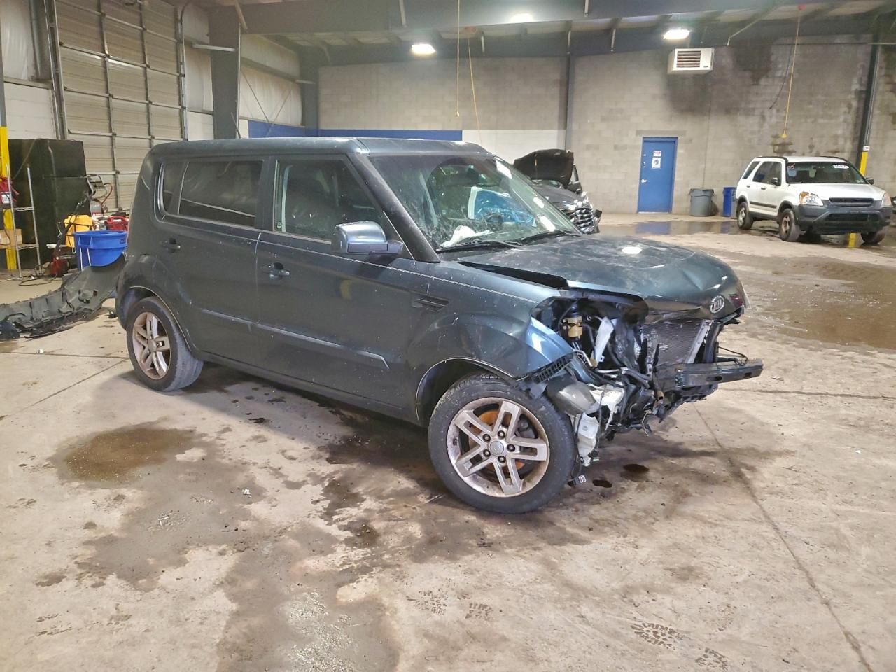 2011 KIA SOUL + photo 4