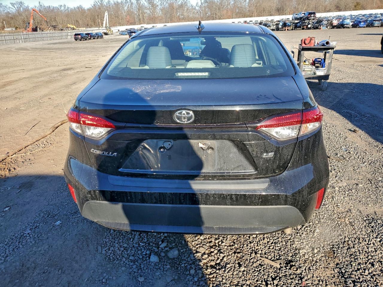 2020 TOYOTA COROLLA LE photo 11