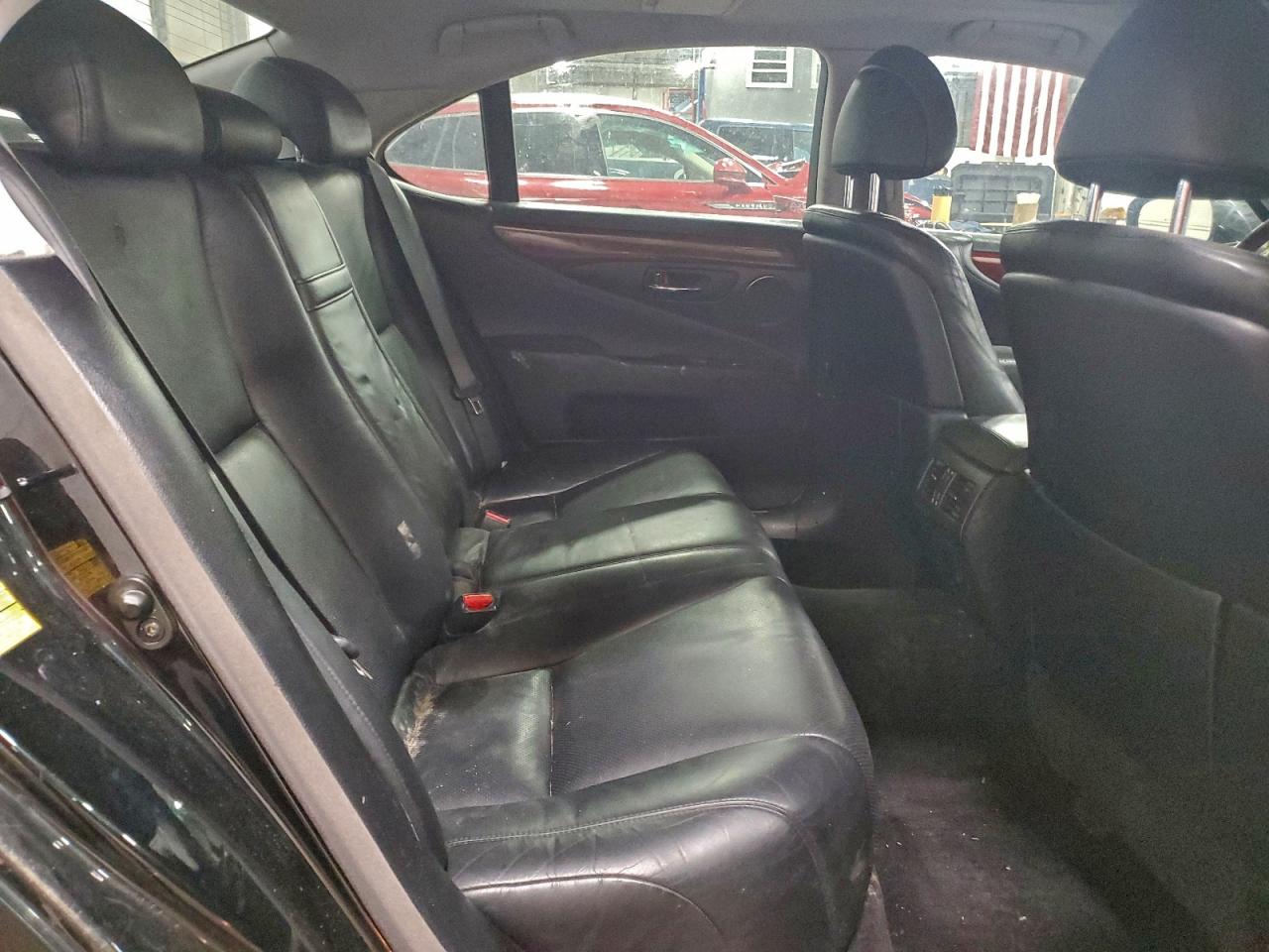 2008 LEXUS LS 460 photo 10