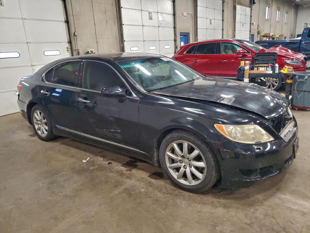 2008 LEXUS LS 460 photo 4