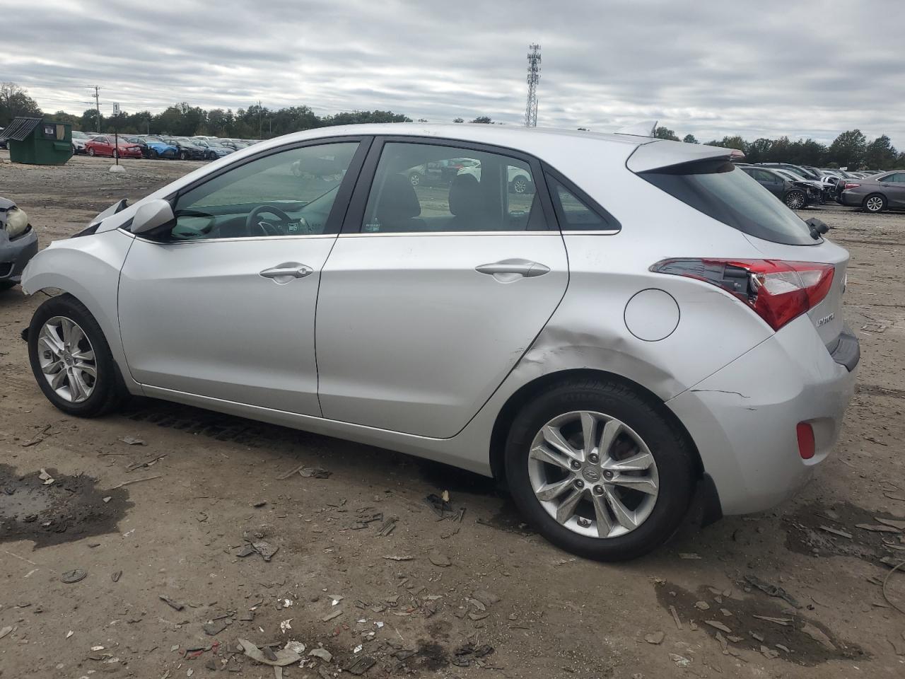 2013 HYUNDAI ELANTRA GT photo 2