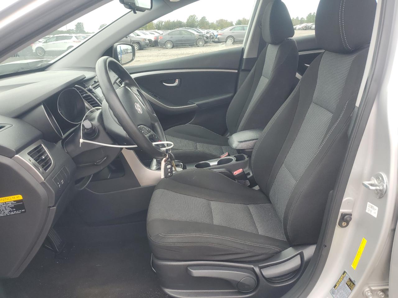 2013 HYUNDAI ELANTRA GT photo 7
