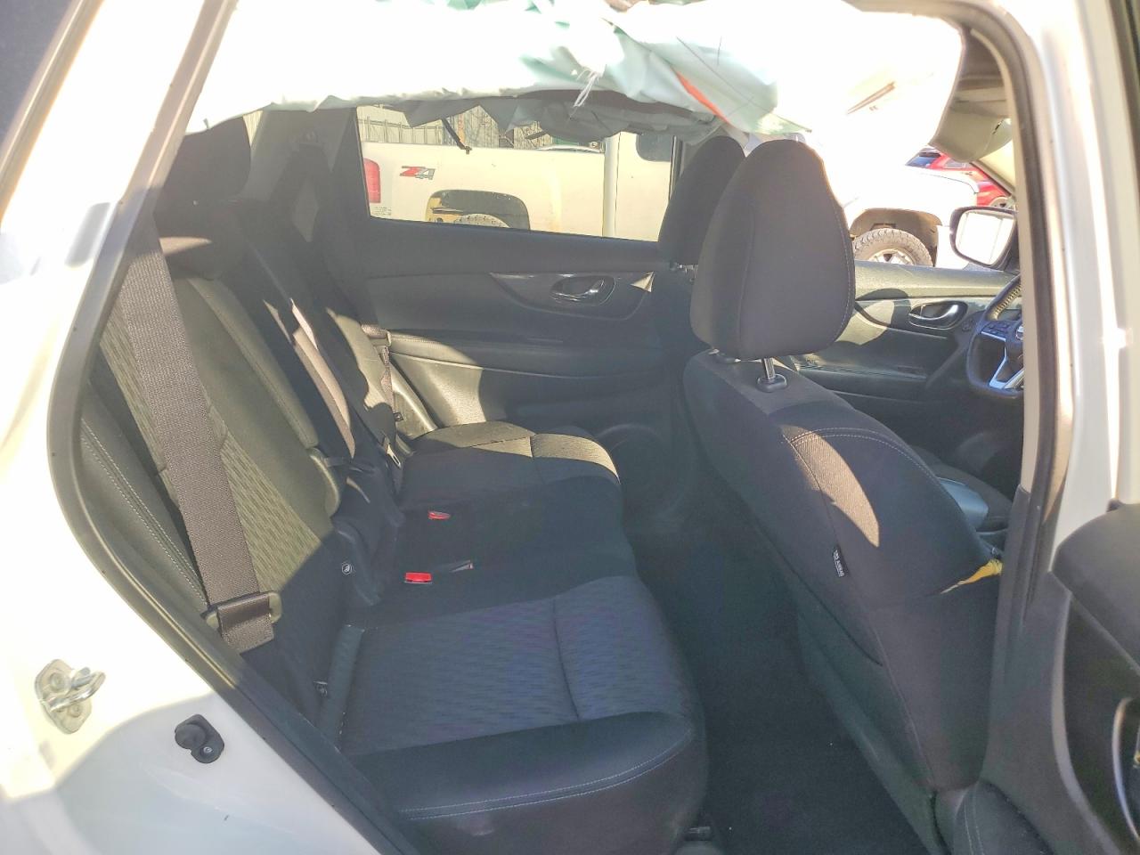 2020 NISSAN ROGUE S photo 10