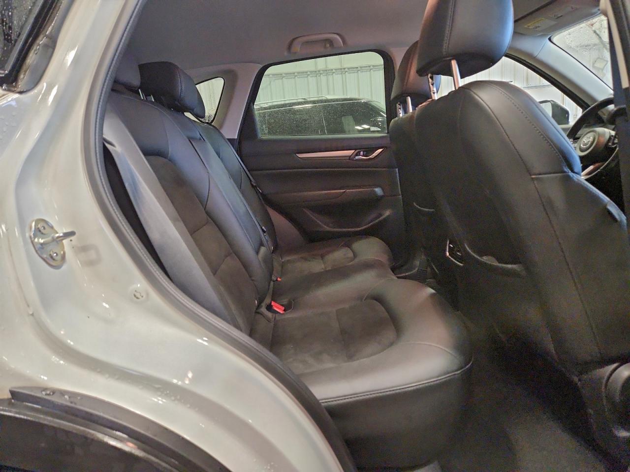 2017 MAZDA CX-5 TOURING photo 11