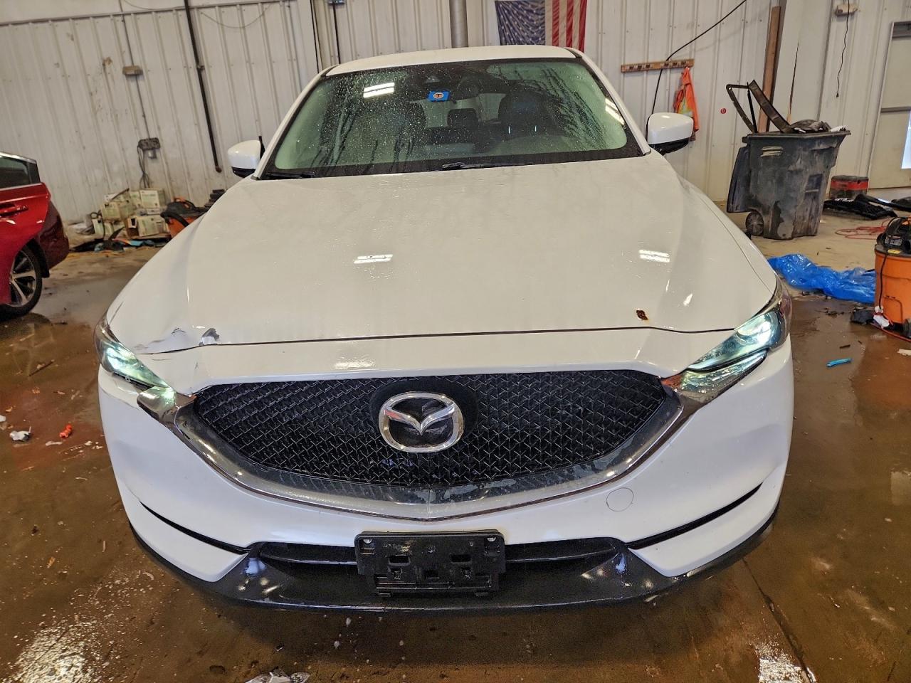 2017 MAZDA CX-5 TOURING photo 5