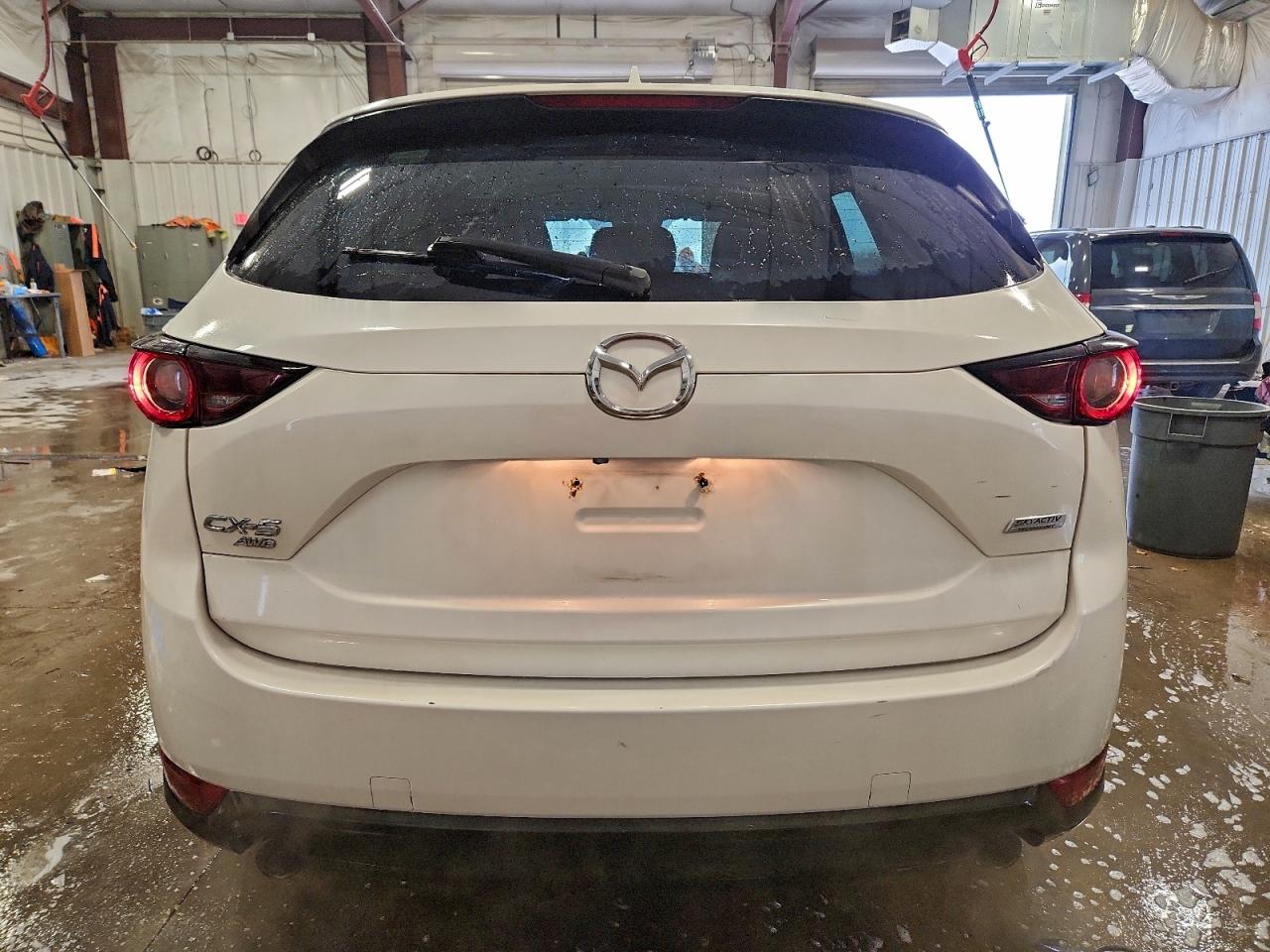 2017 MAZDA CX-5 TOURING photo 6