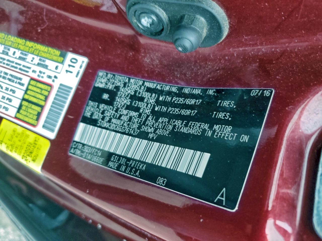 2016 TOYOTA SIENNA LE photo 13
