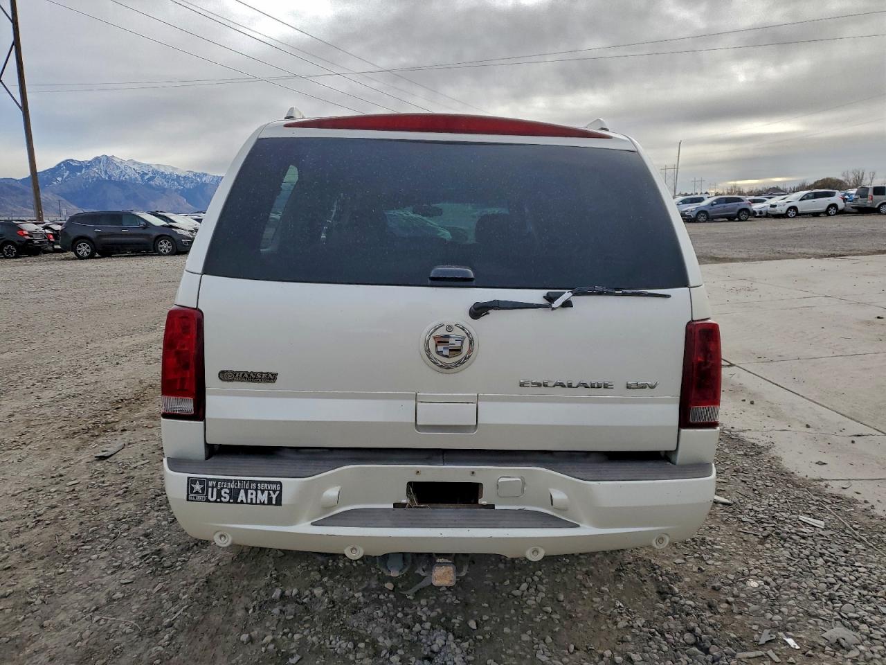 2005 CADILLAC ESCALADE ESV photo 11