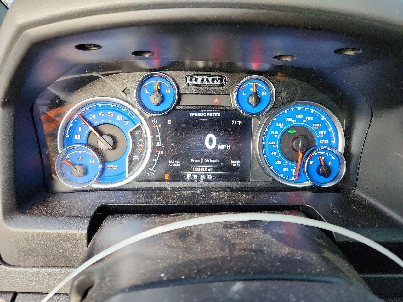 2017 RAM 1500 ST photo 9