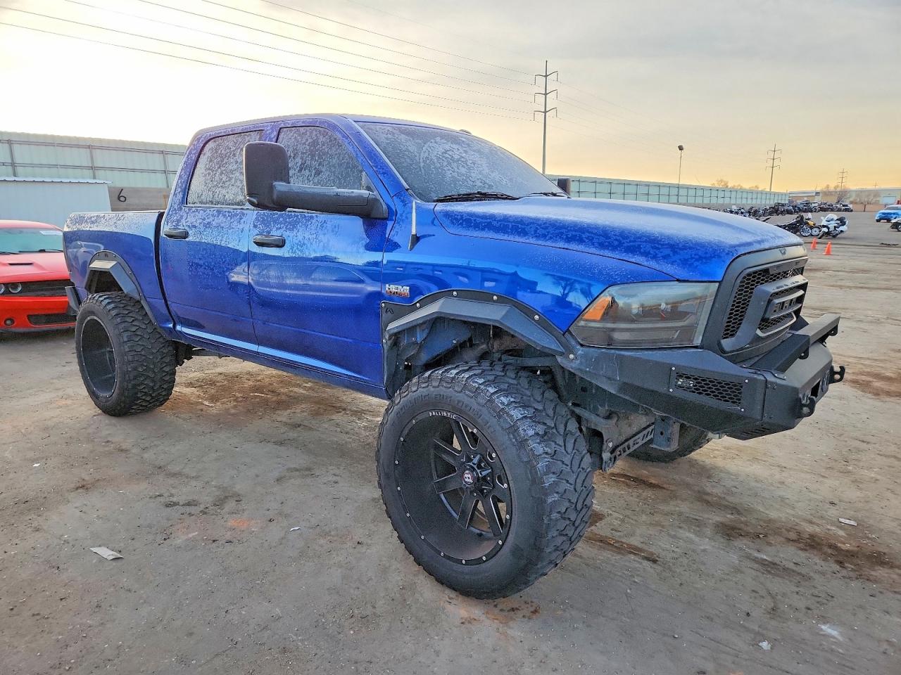 2017 RAM 1500 ST photo 4