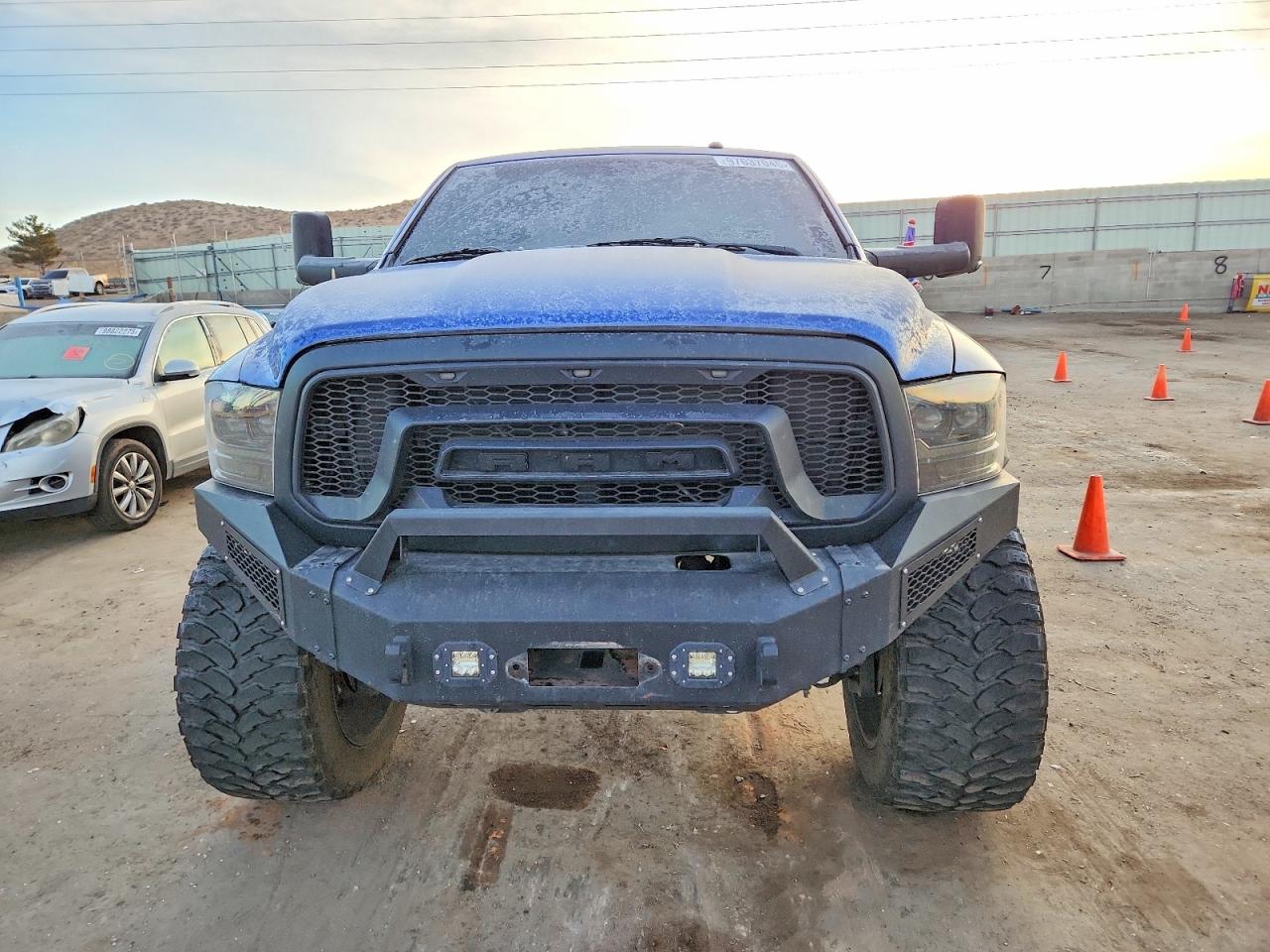 2017 RAM 1500 ST photo 5