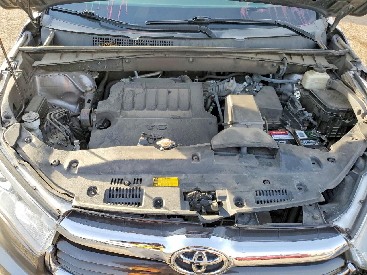 2016 TOYOTA HIGHLANDER XLE photo 12