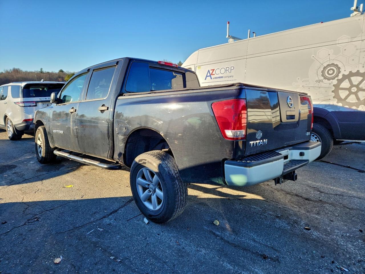 2011 NISSAN TITAN S photo 2