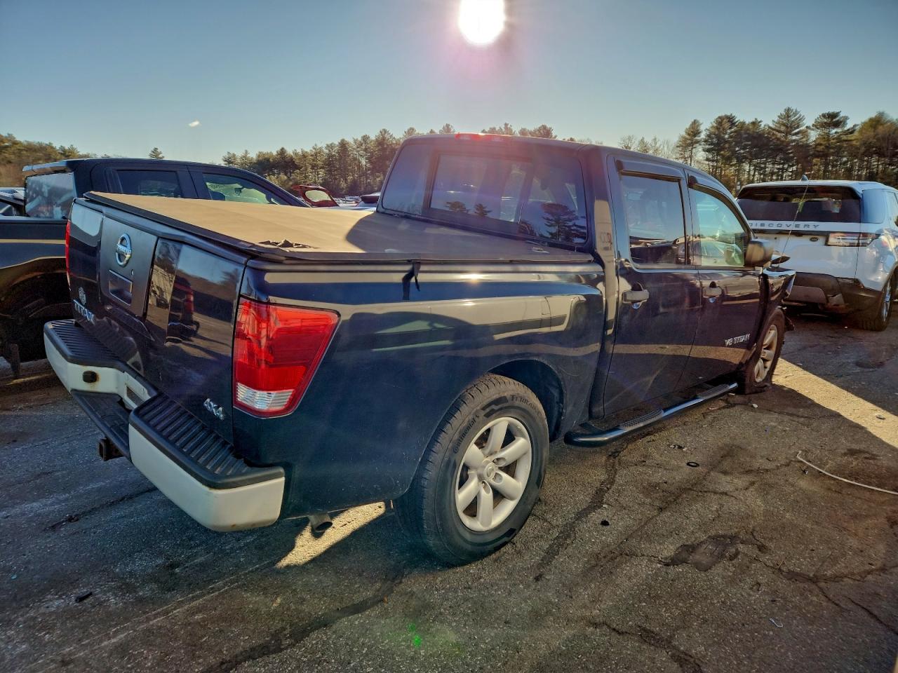 2011 NISSAN TITAN S photo 3