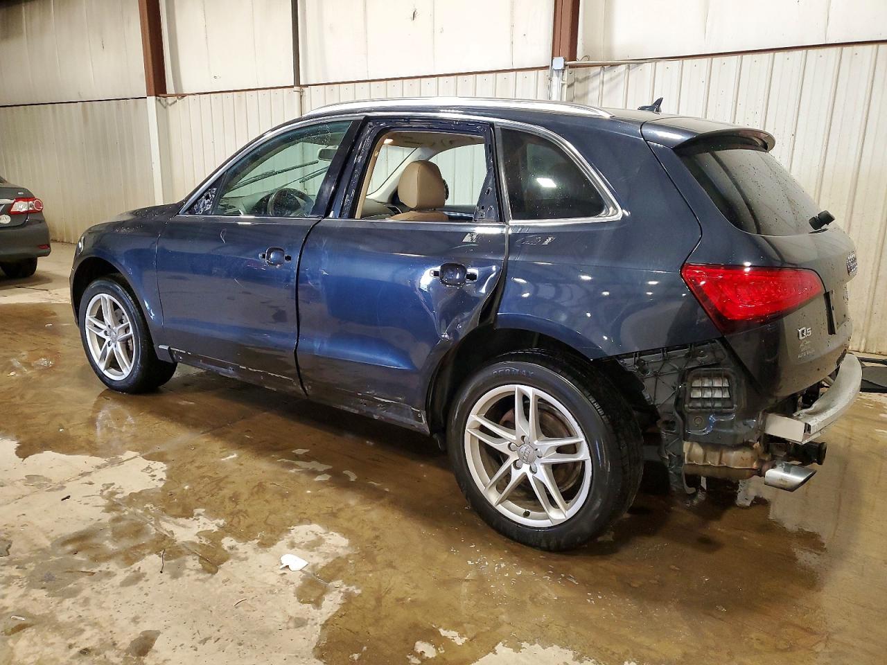 2013 AUDI Q5 PREMIUM PLUS photo 2
