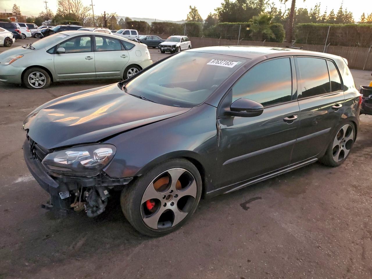2011 VOLKSWAGEN GTI