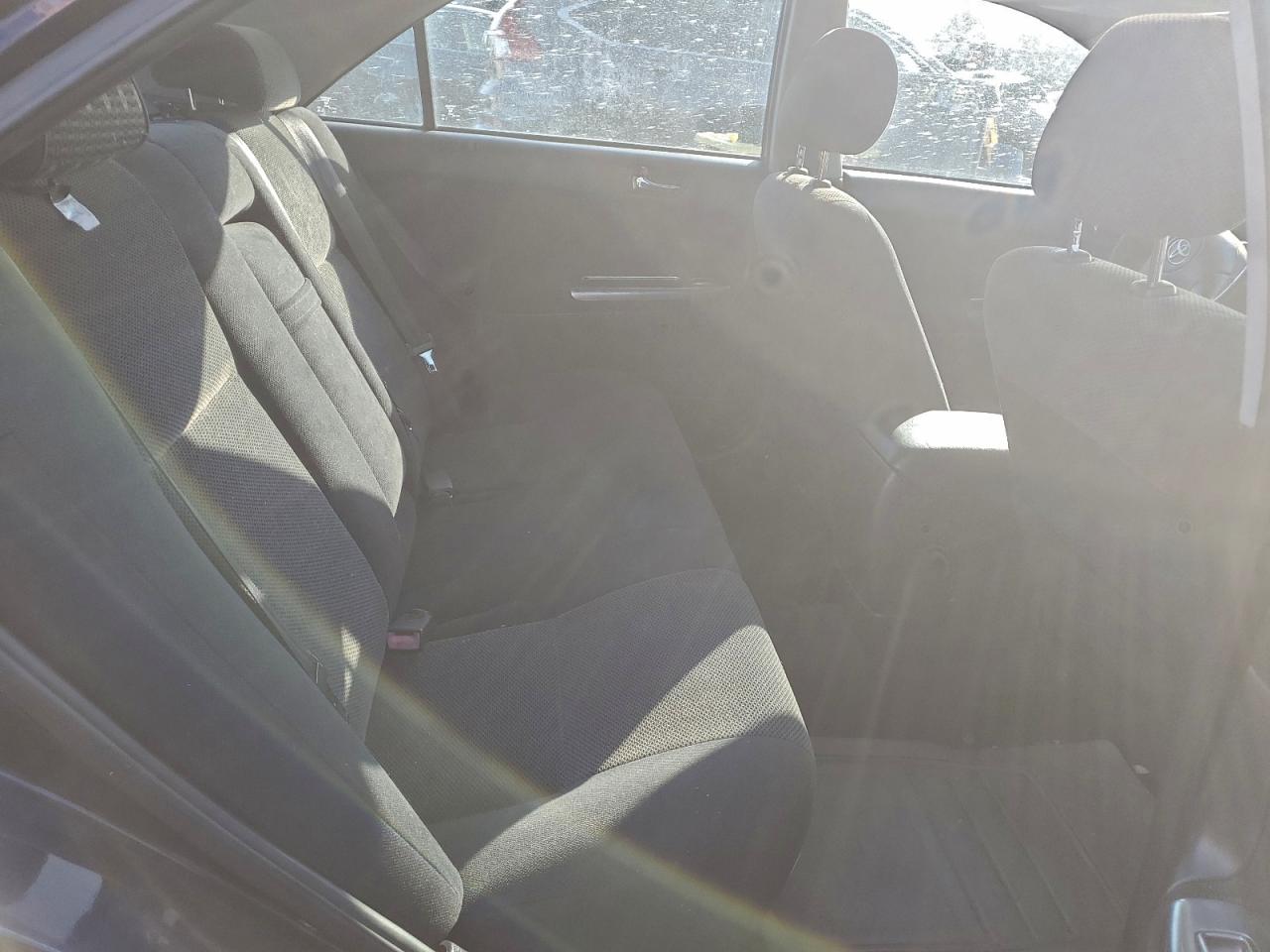 2003 TOYOTA CAMRY LE photo 10