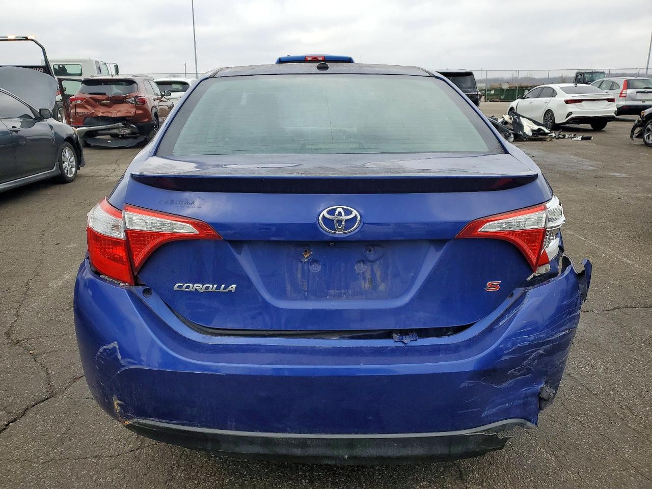 2015 TOYOTA COROLLA L photo 11