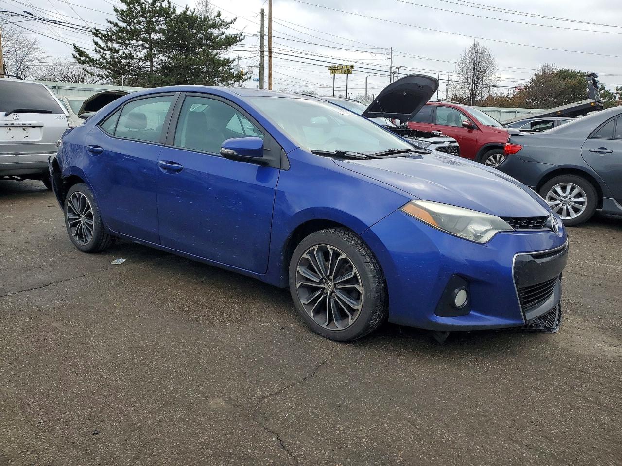 2015 TOYOTA COROLLA L photo 7