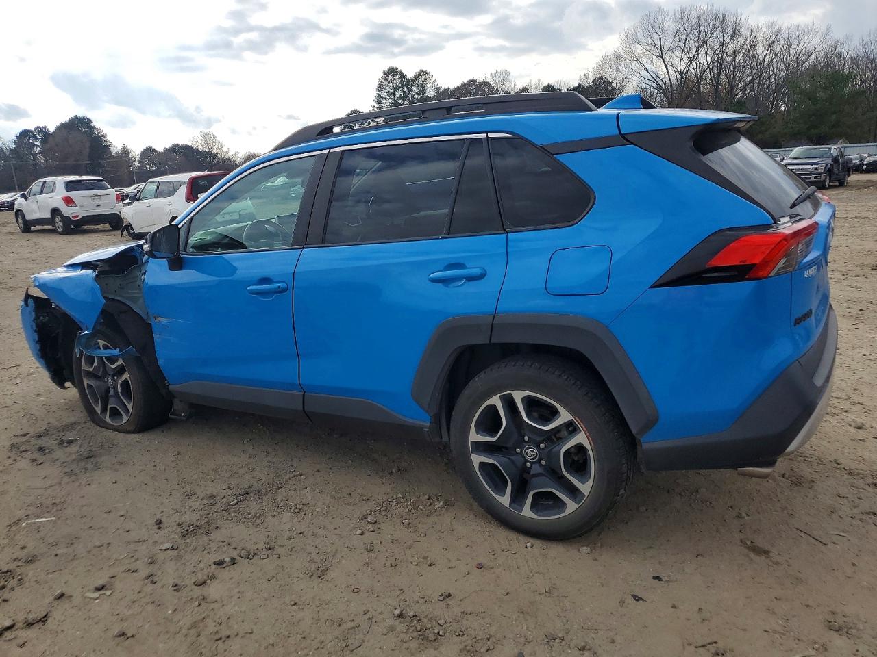2021 TOYOTA RAV4 ADVENTURE photo 2