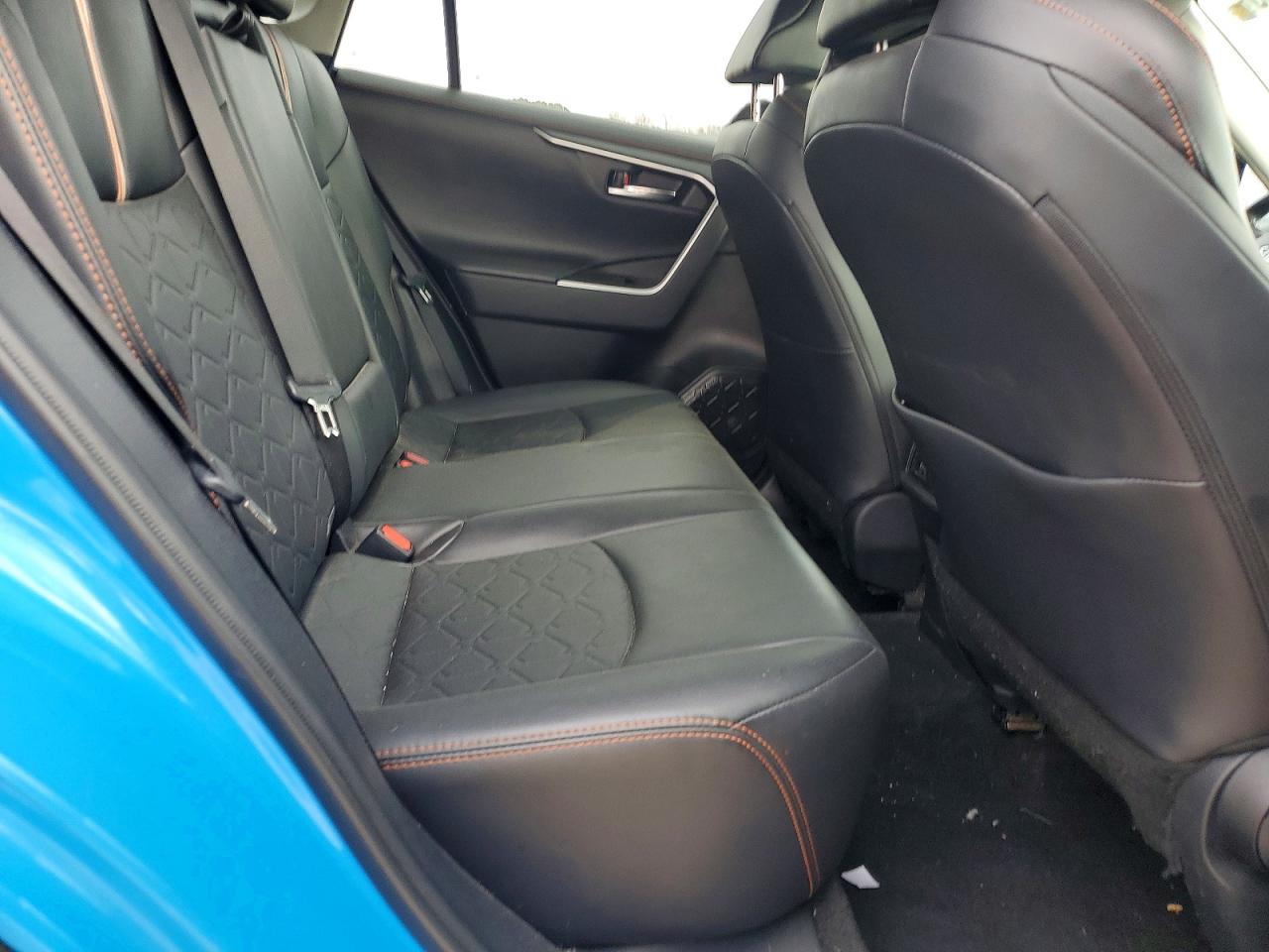 2021 TOYOTA RAV4 ADVENTURE photo 11