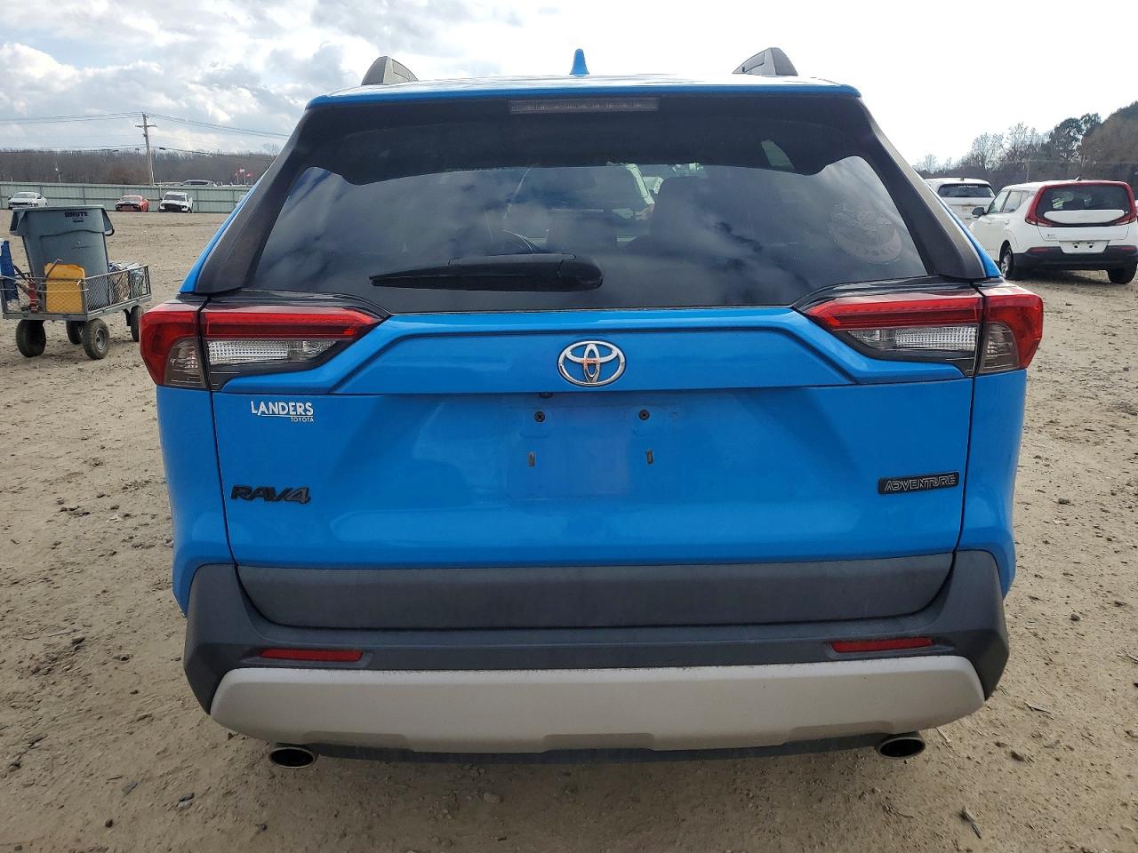 2021 TOYOTA RAV4 ADVENTURE photo 6