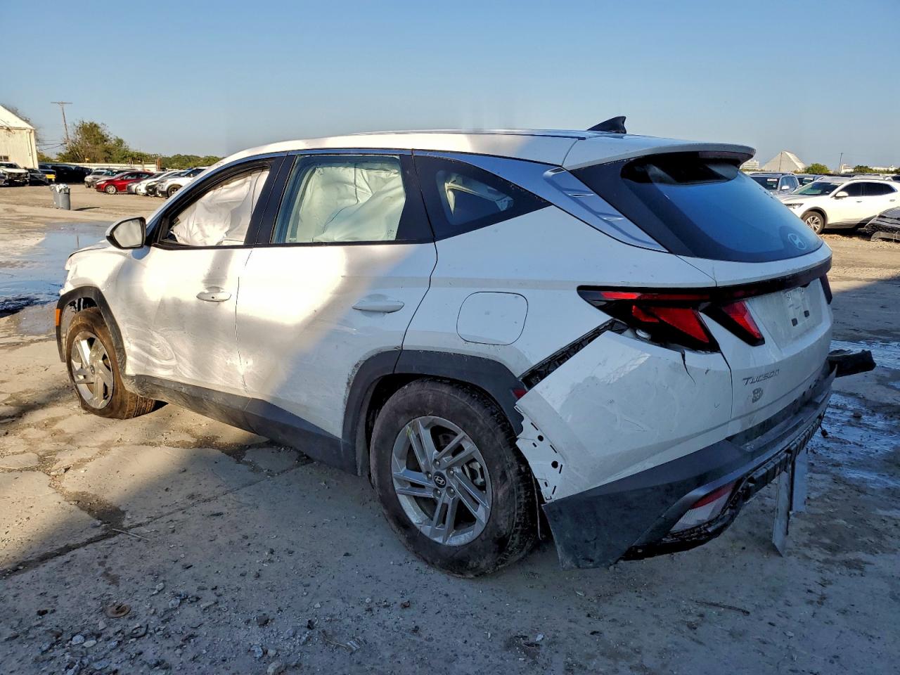 2025 HYUNDAI TUCSON SE photo 2