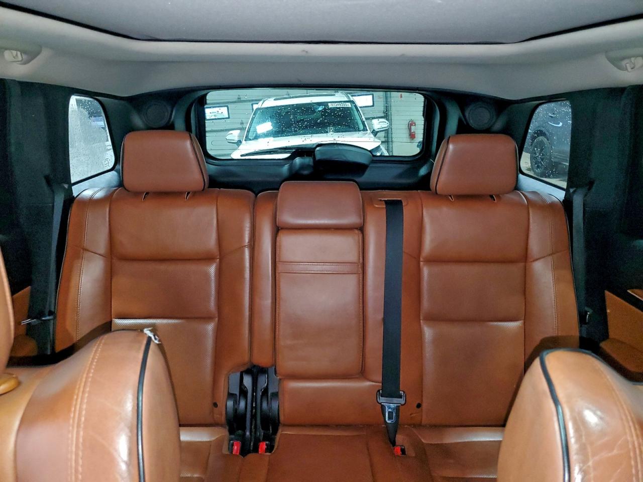 2012 JEEP GRAND CHEROKEE OVERLAND photo 10