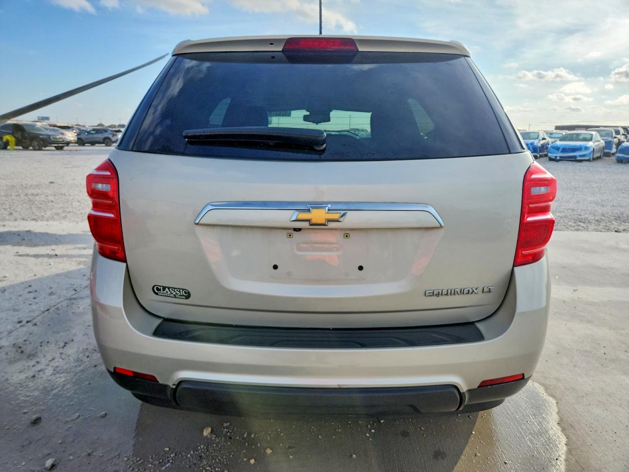 2016 CHEVROLET EQUINOX LT photo 6