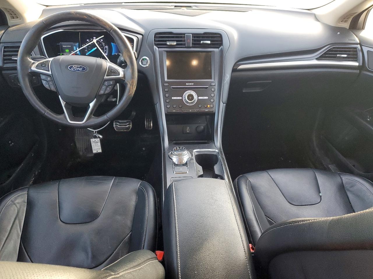 2018 FORD FUSION TITANIUM/PLATINUM HEV photo 8