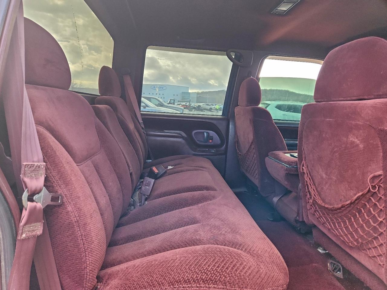 1998 CHEVROLET GMT-400 K3500 photo 10